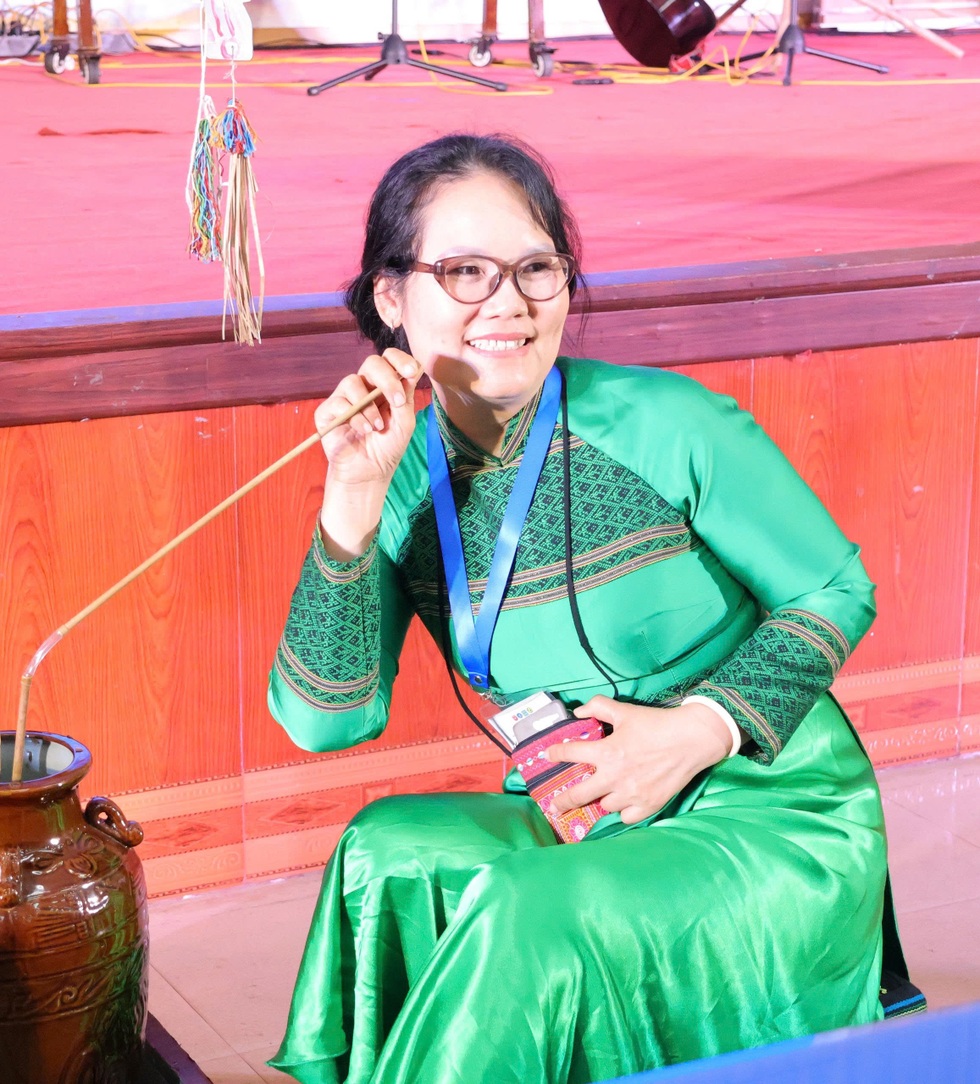 Hành trình từ nương rẫy trở thành nữ Phó Giáo sư đầu tiên của người Êđê - 7