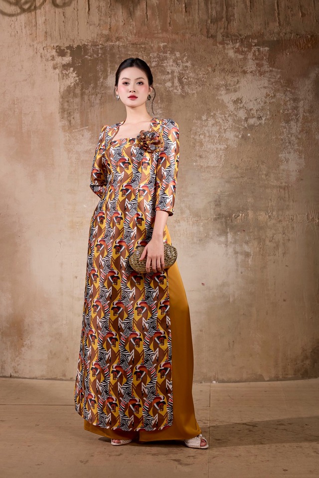 Trang phục đẹp để chụp hình lại thoải mái ăn đủ '5 bữa' ngày tết- Ảnh 2.