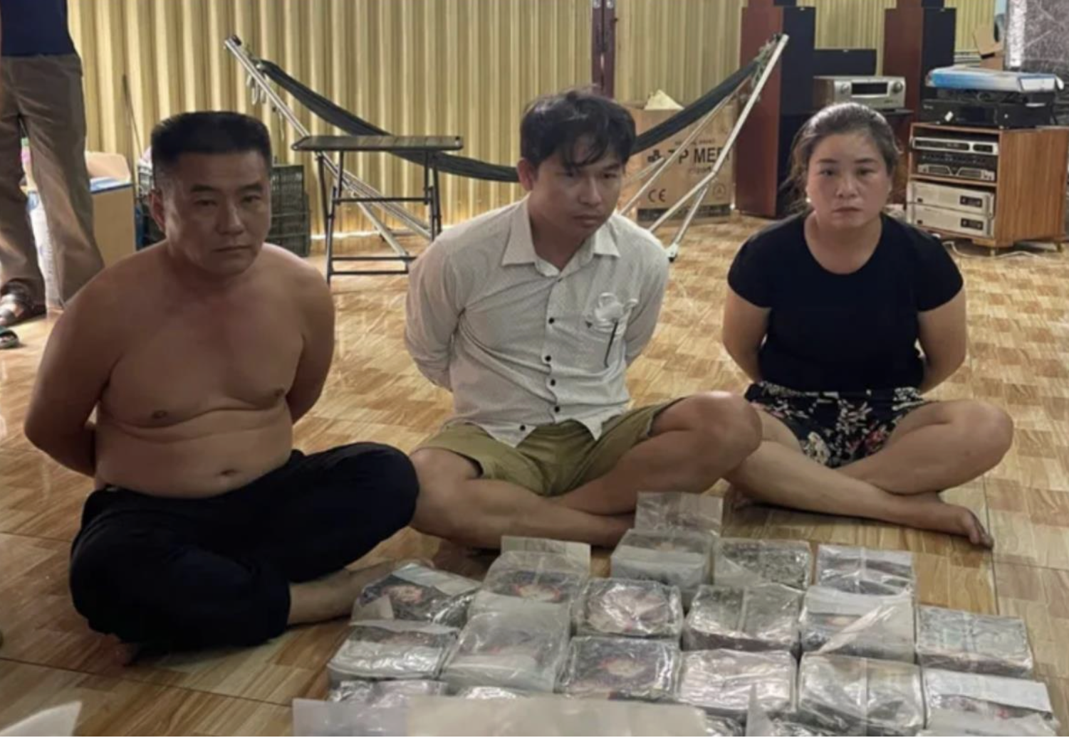 Những chiến công xuất sắc của Công an TPHCM 3 Những chiến công xuất sắc của Công an TPHCM - Ảnh 3.