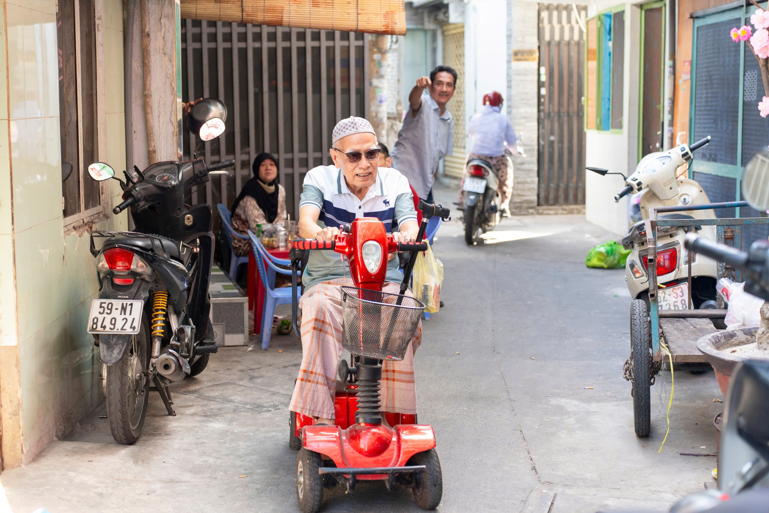 Mùng 2 tết tại hẻm kiêng rượu bia, không ăn thịt heo ở TP.HCM có gì? 5 Mùng 2 tết ở hẻm kiêng rượu bia, không ăn thịt heo ở TP.HCM có gì? - Ảnh 6.