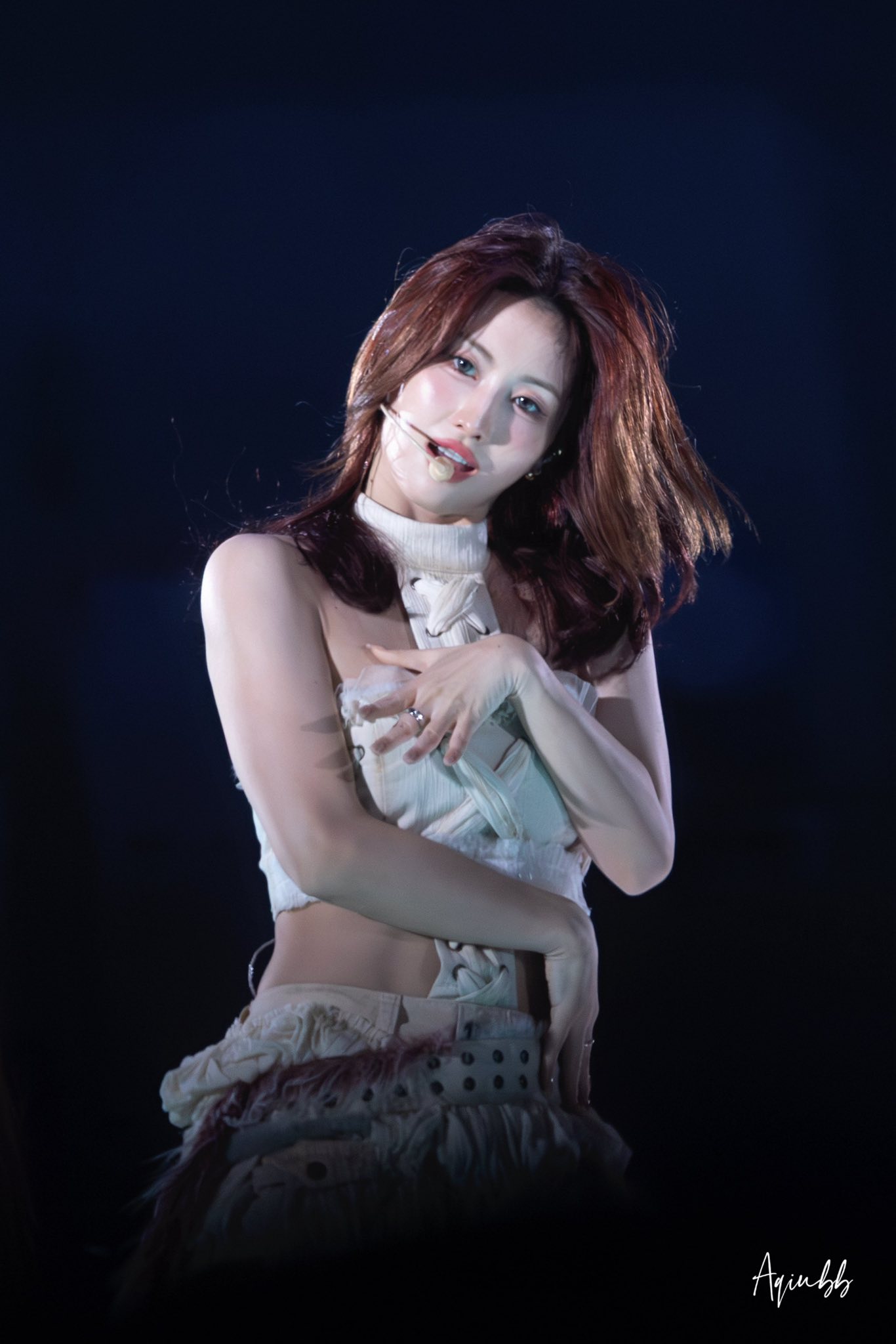 Showbiz có mỹ nhân nhan sắc điểm 10, vòng 1 đốt mắt cả triệu người sững sờ- Ảnh 4.