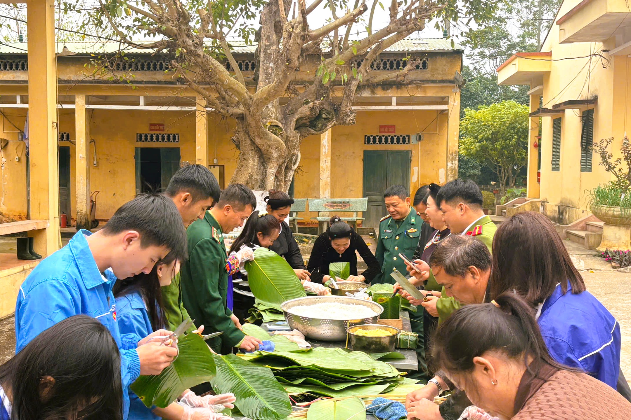Cổ tích ở Lạng Sơn: Phải cứu dân- Ảnh 12.