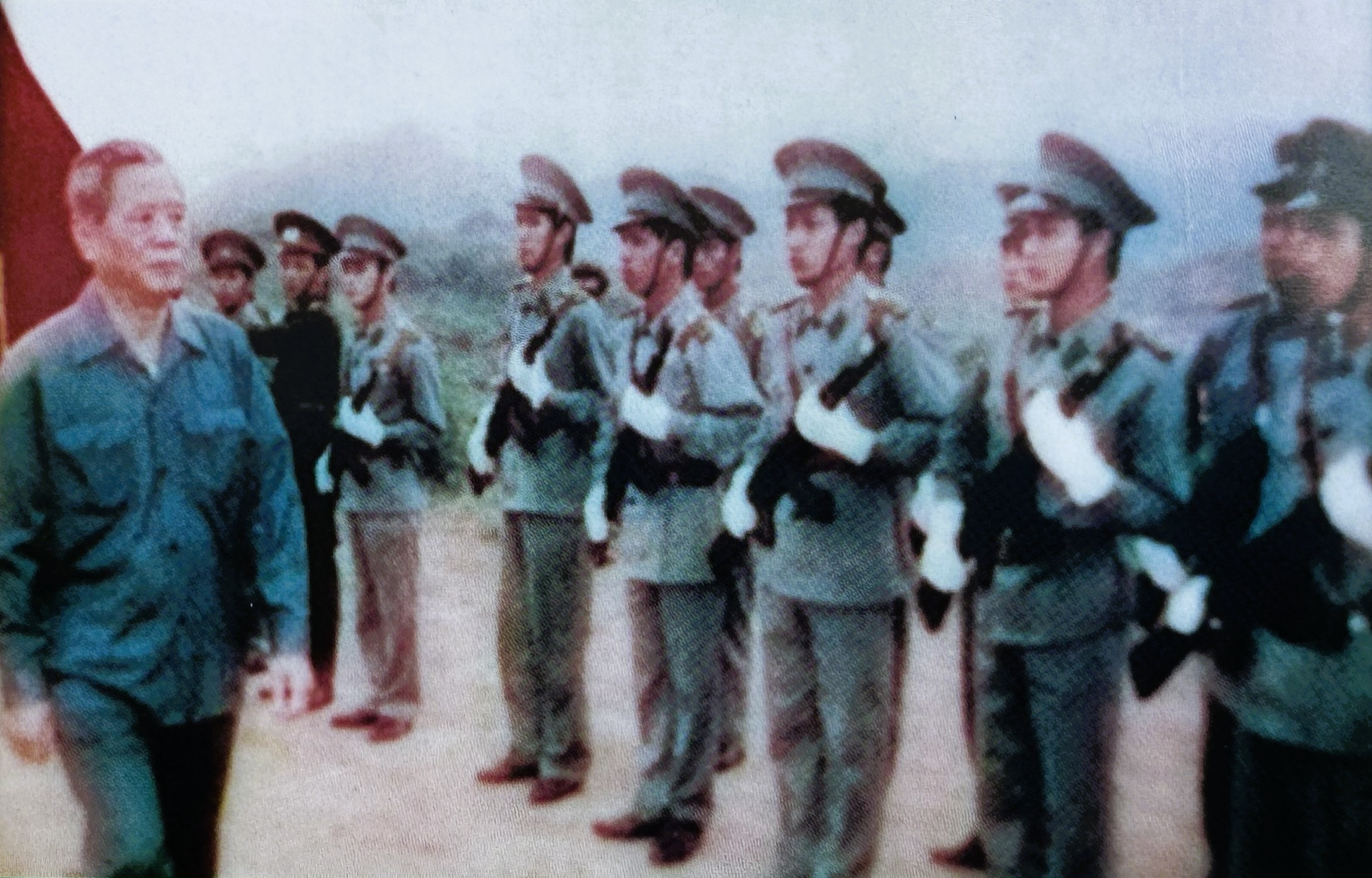 Cổ tích ở Lạng Sơn: Phải cứu dân- Ảnh 14.