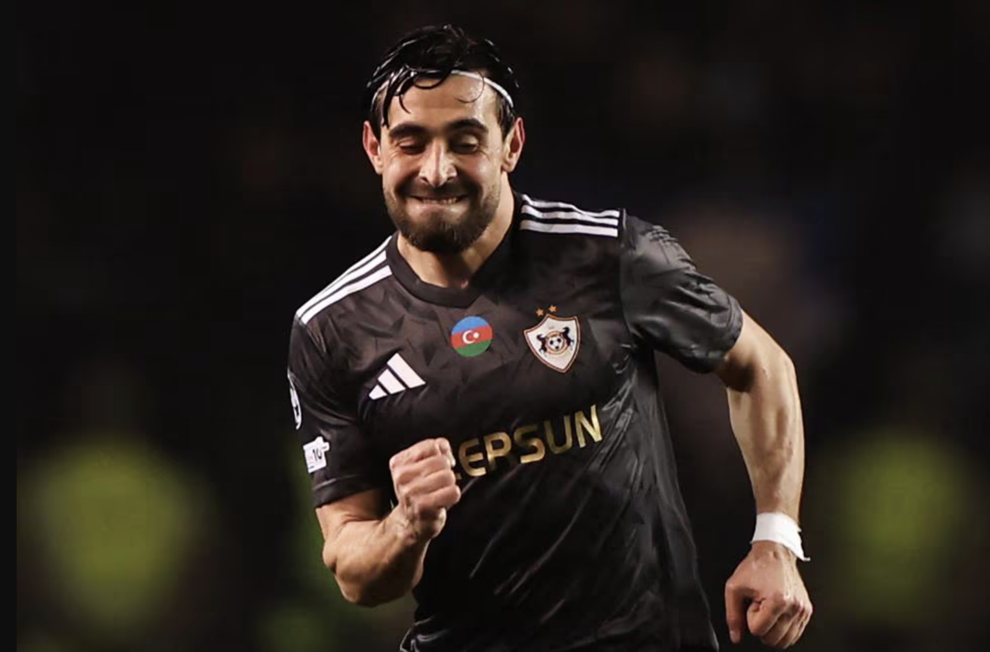 Anthony Gordon rực sáng với 