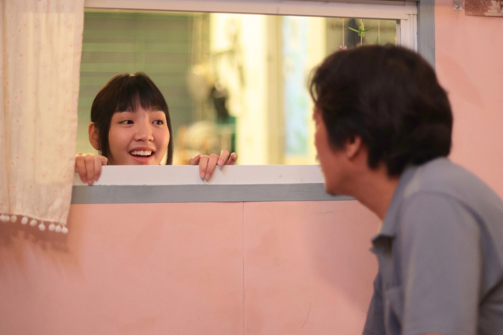 Nhan sắc nữ chính 18 tuổi từng gây tranh cãi khi đóng phim Tết Trường Giang - 2