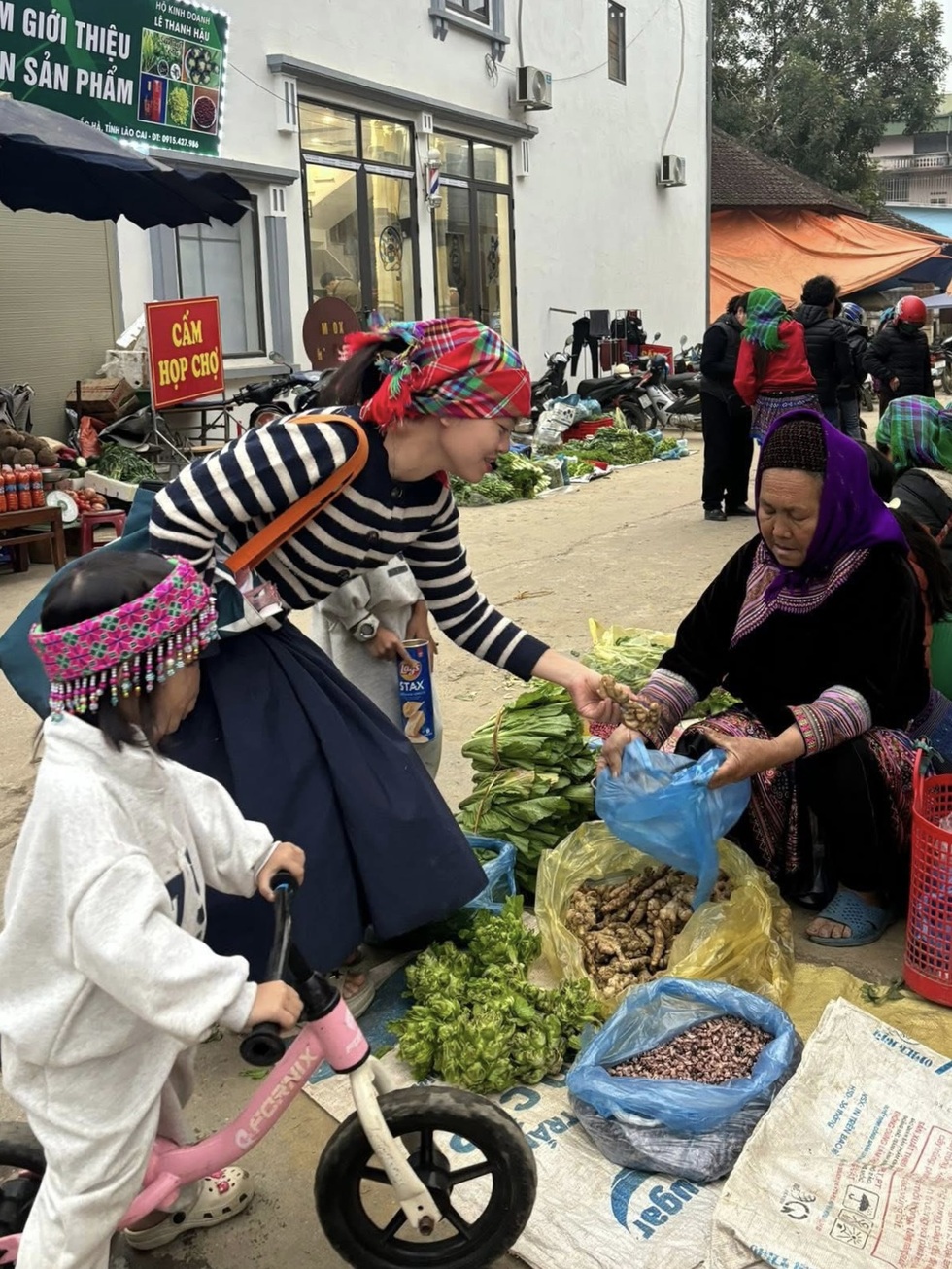 Gia đình ở TPHCM sắm “nhà di động” 1,5 tỷ đồng, xuyên Việt 1 tháng đón Tết - 4