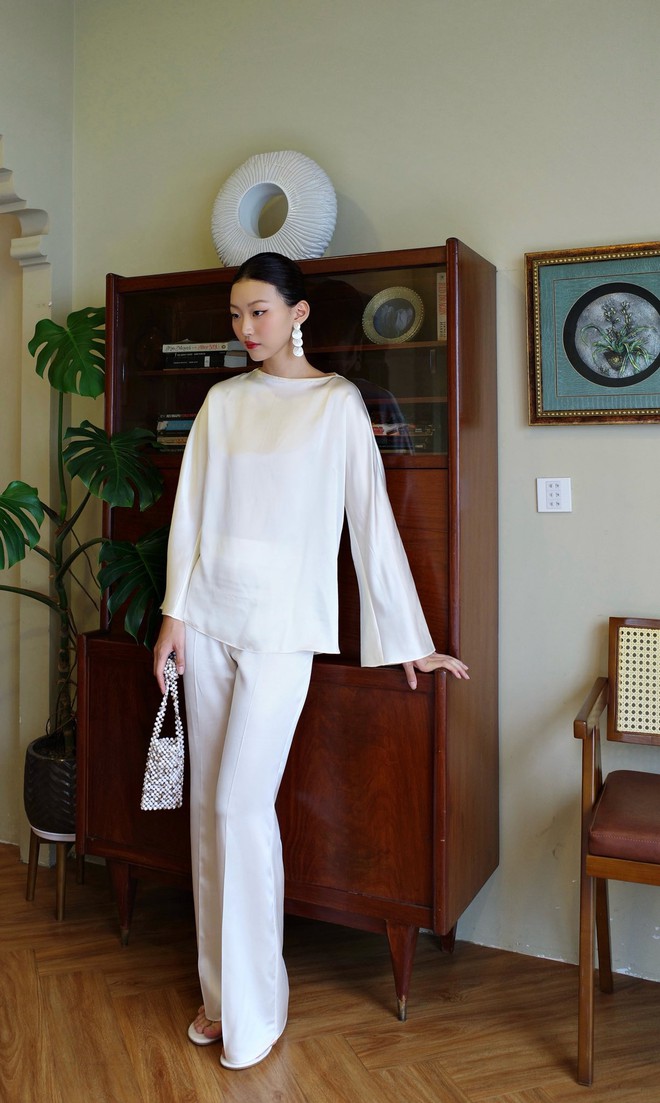 Ngoài áo dài, đây là những gợi ý mặc đẹp ngày đầu năm- Ảnh 4.