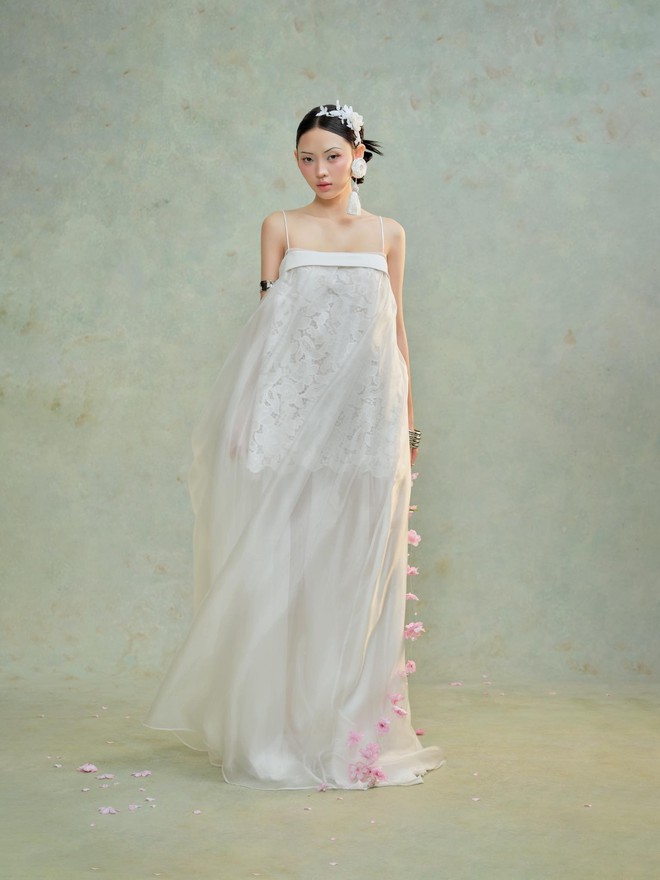 Ngoài áo dài, đây là những gợi ý mặc đẹp ngày đầu năm- Ảnh 10.