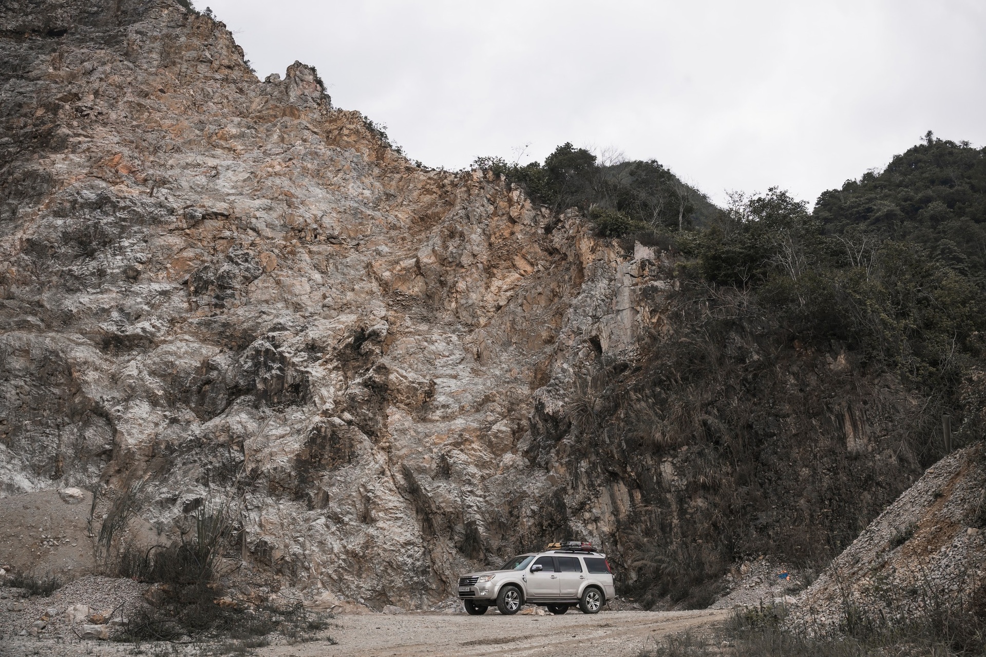 Cụ ông U90 giữ nếp đi xuyên Việt ngày Tết cùng con cháu 4 năm liên tiếp - 4