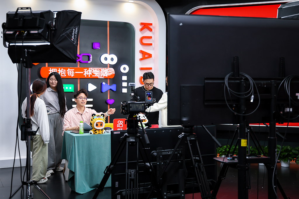 Bên trong chiến lược công nghệ của truyền thông Trung Quốc  - Ảnh 7.