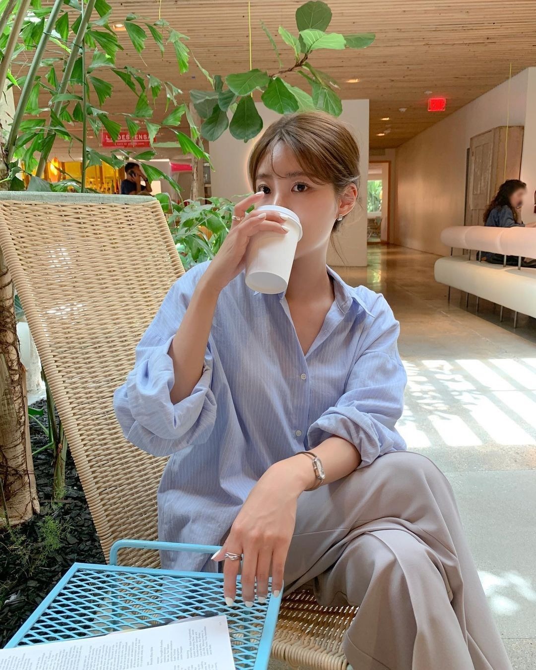 “Lương tháng bao nhiêu rồi?” - Vì sao bạn không nên công khai thu nhập với họ hàng- Ảnh 3. “Lương tháng bao nhiêu rồi?” - Vì sao bạn không nên công khai thu nhập với họ hàng- Ảnh 3.