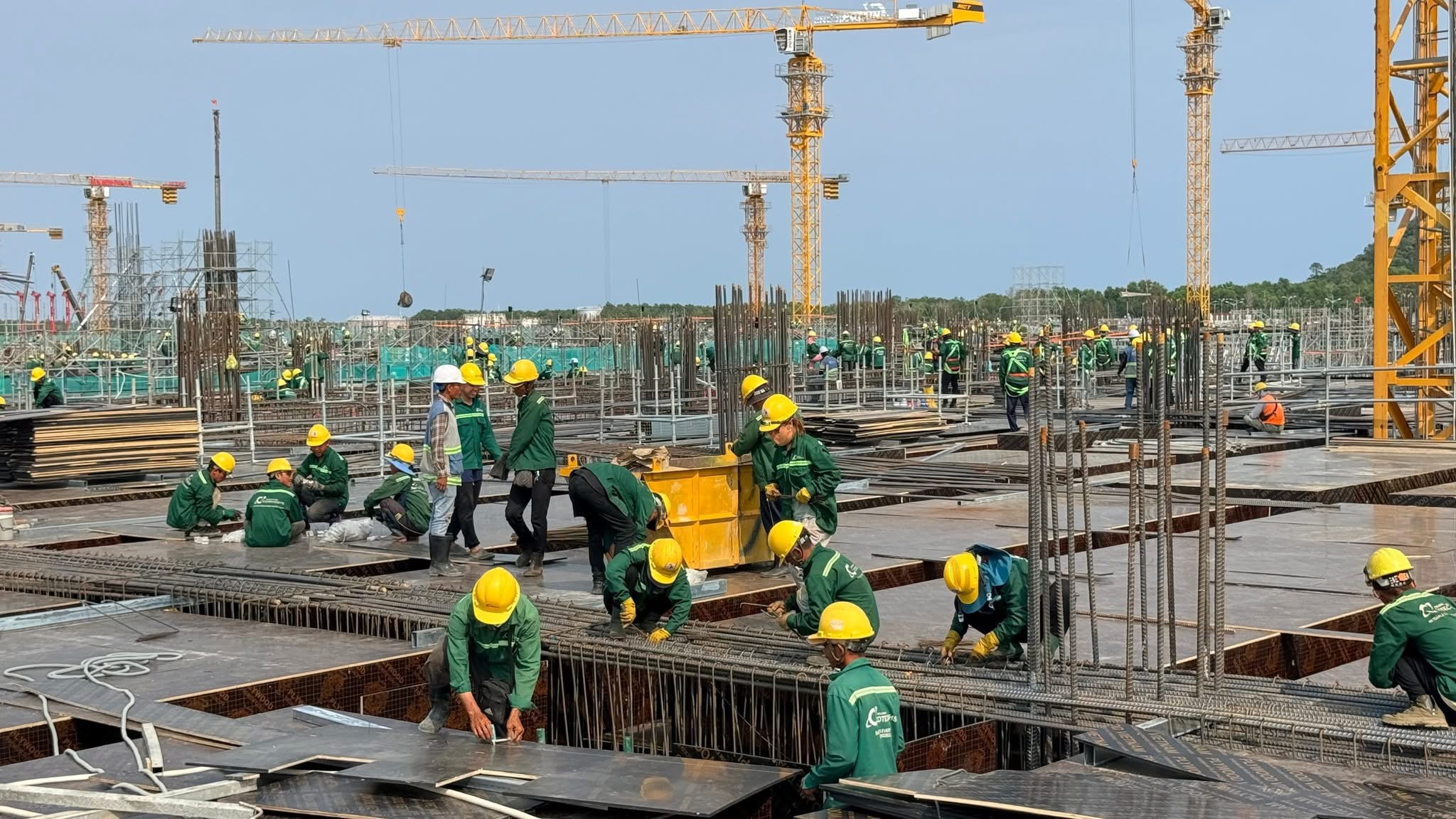 Chủ tịch Coteccons viết tâm thư gửi công nhân ở lại công trường trong dịp tết- Ảnh 3.