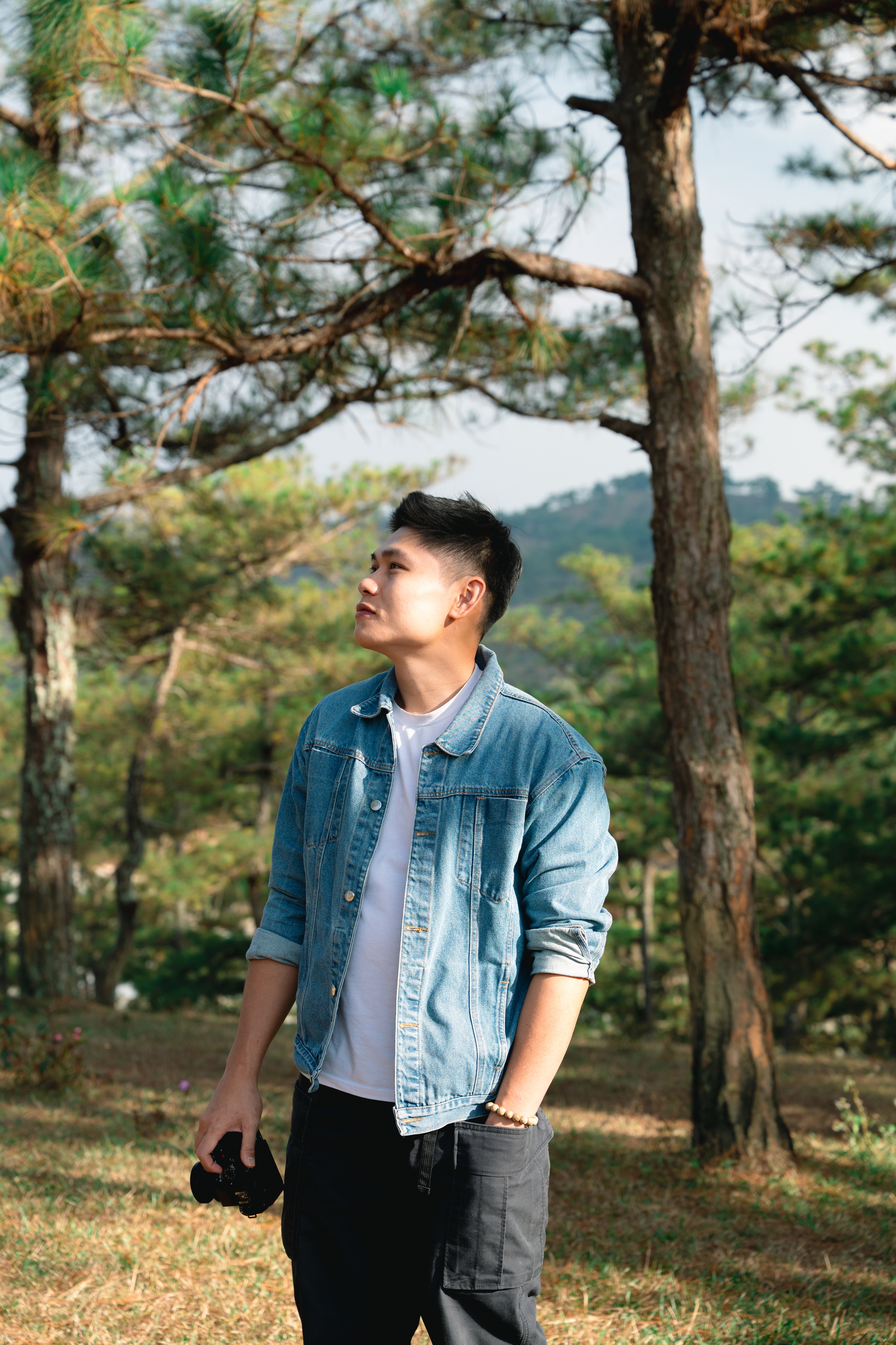 “Hướng đi lạ” của Đinh Võ Nam Hiếu, em trai Khoai Lang Thang - Ảnh 12.