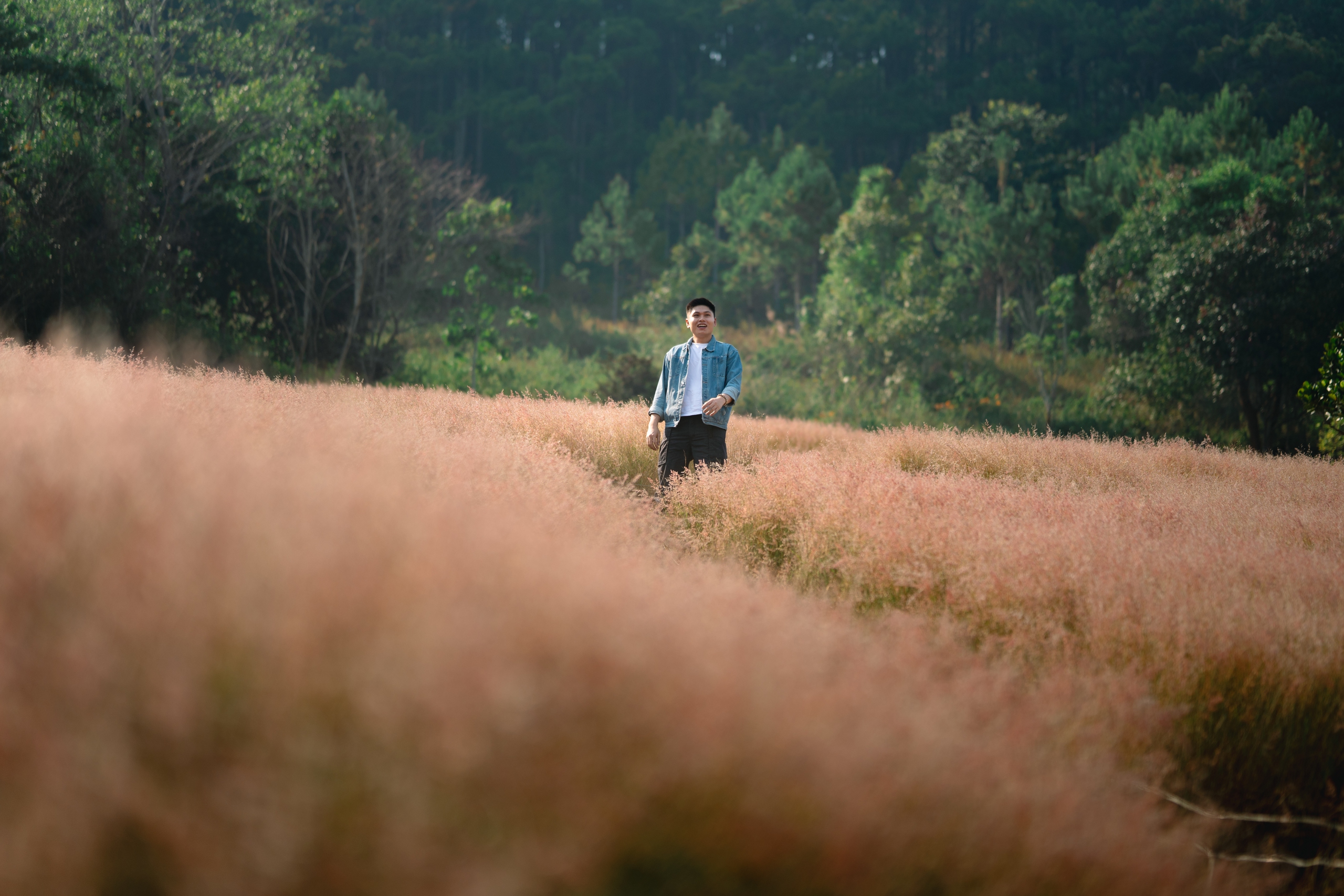 “Hướng đi lạ” của Đinh Võ Nam Hiếu, em trai Khoai Lang Thang - Ảnh 20.