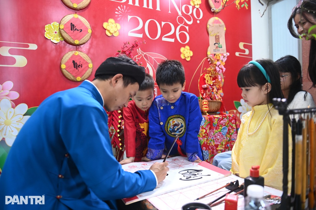 Hòa mình với không khí du xuân đầu năm qua 10 cụm từ tiếng Anh - 3