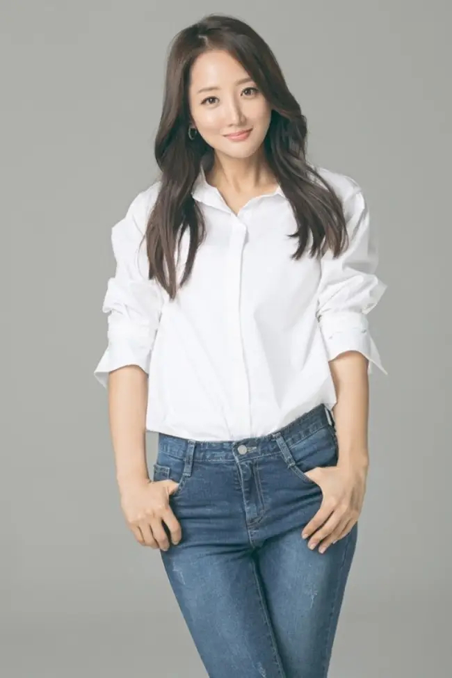 Ngọc nữ showbiz mất chồng, trải qua ca phẫu thuật suýt nguy kịch- Ảnh 3. Ngọc nữ showbiz mất chồng, trải qua ca phẫu thuật suýt nguy kịch- Ảnh 3.