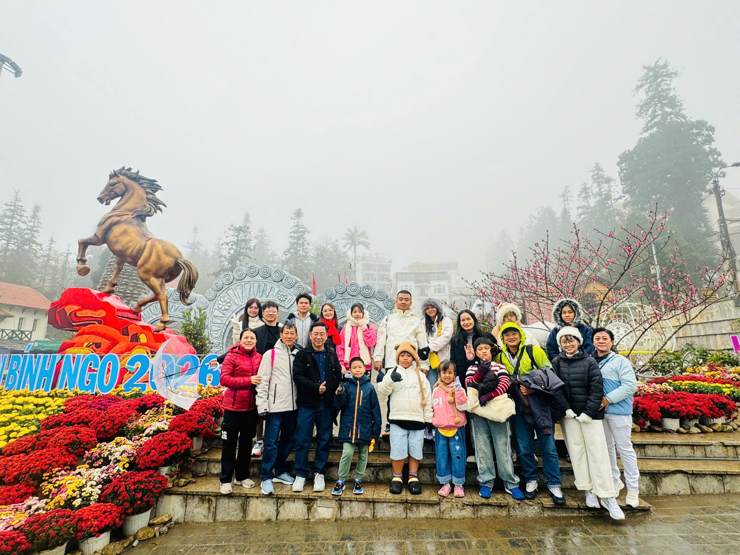 Khách du Xuân nườm nượp kỳ nghỉ Tết dài 2026 , thị trường du lịch bùng nổ - Ảnh 9.