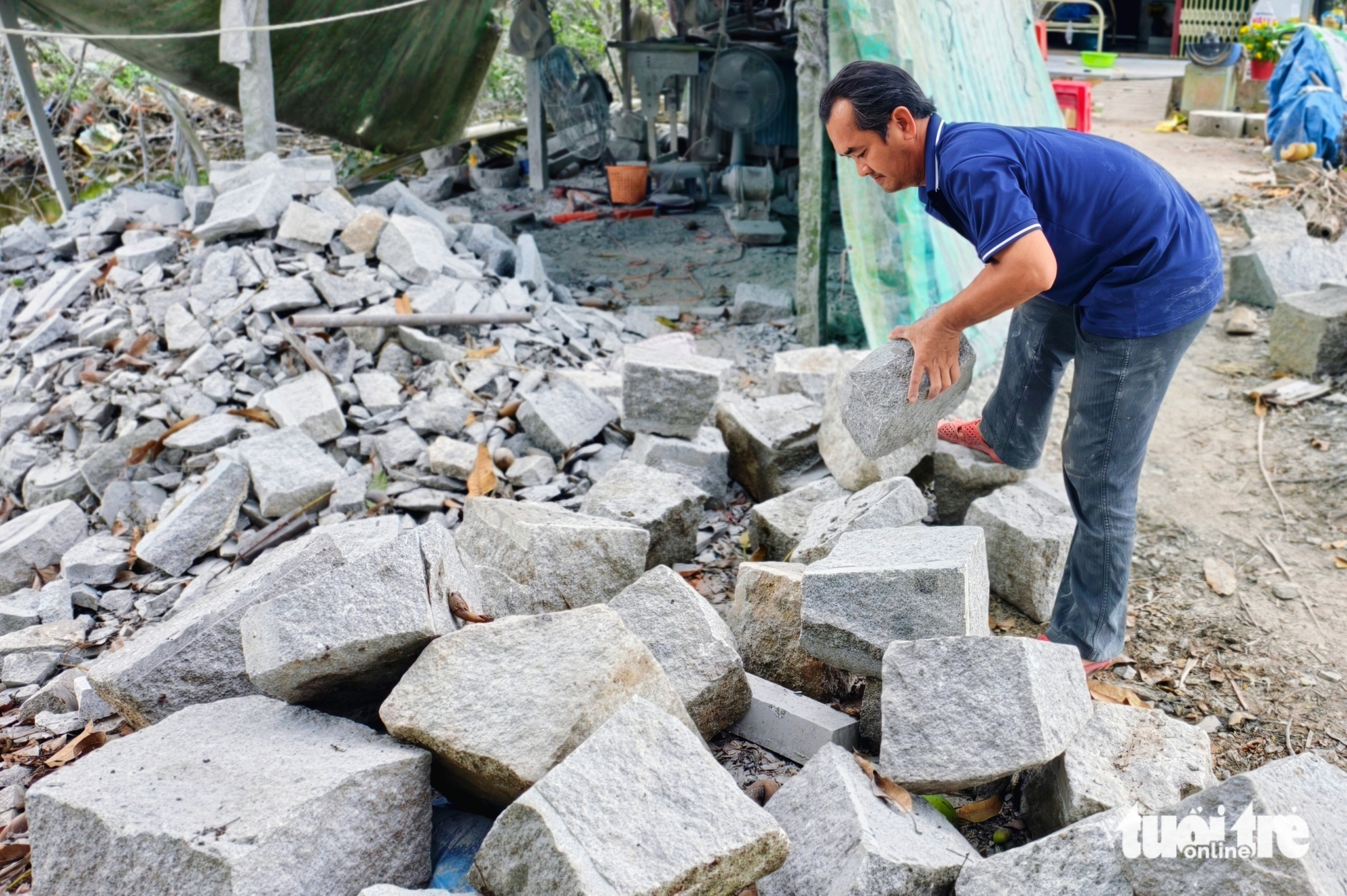 'Giữ lửa' nghề làm cối đá ở Thoại Sơn, An Giang - Ảnh 2.