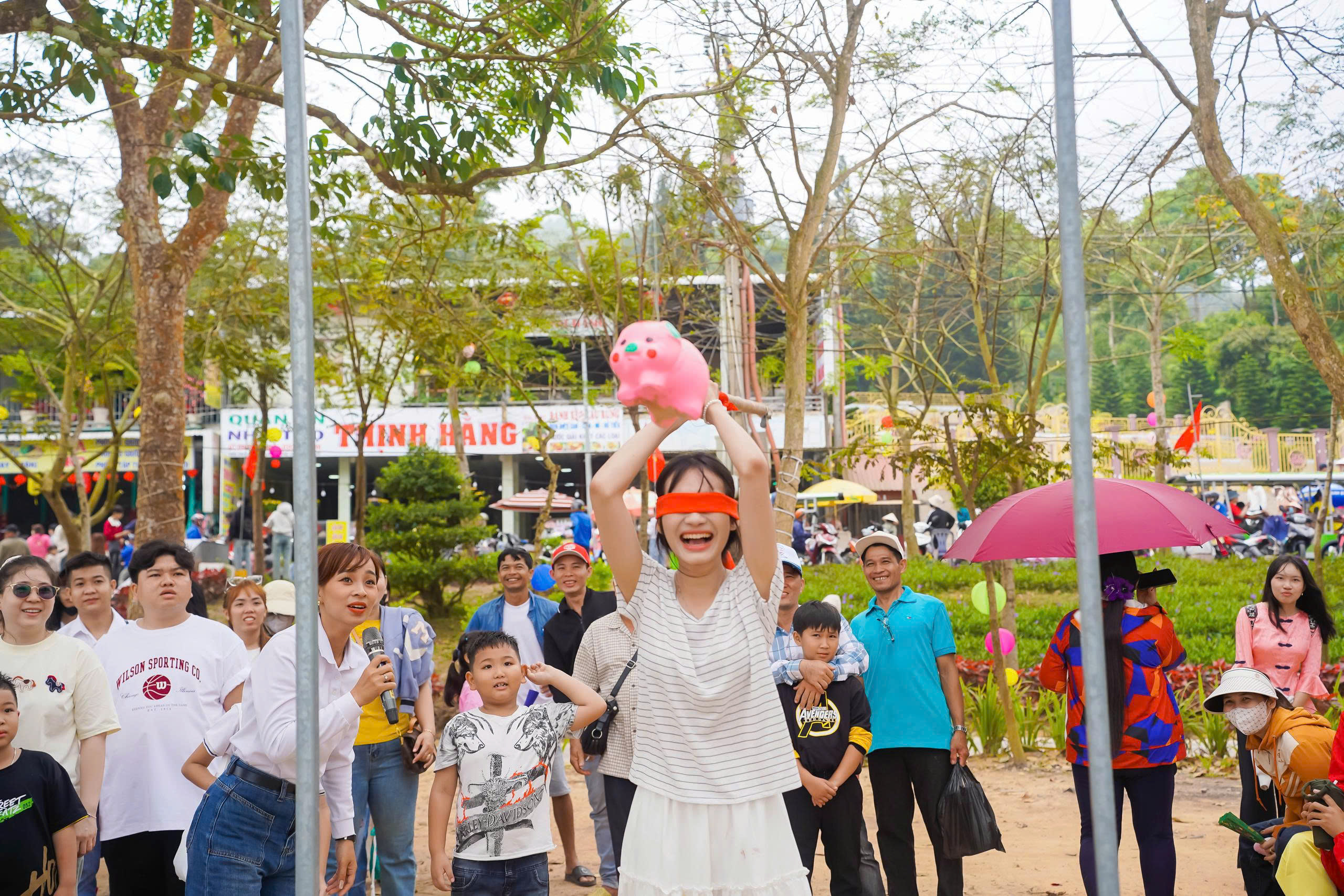 - Ảnh 4. - Ảnh 4.