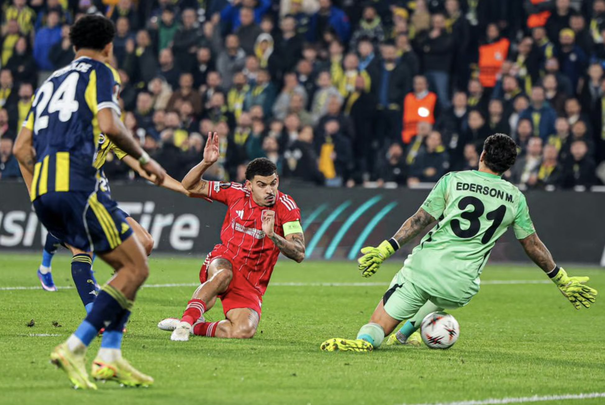 Nottingham Forest đón thầy mới bằng chiến thắng tưng bừng tại Europa League 4 Nottingham Forest đón thầy mới bằng chiến thắng tưng bừng tại Europa League - Ảnh 4.