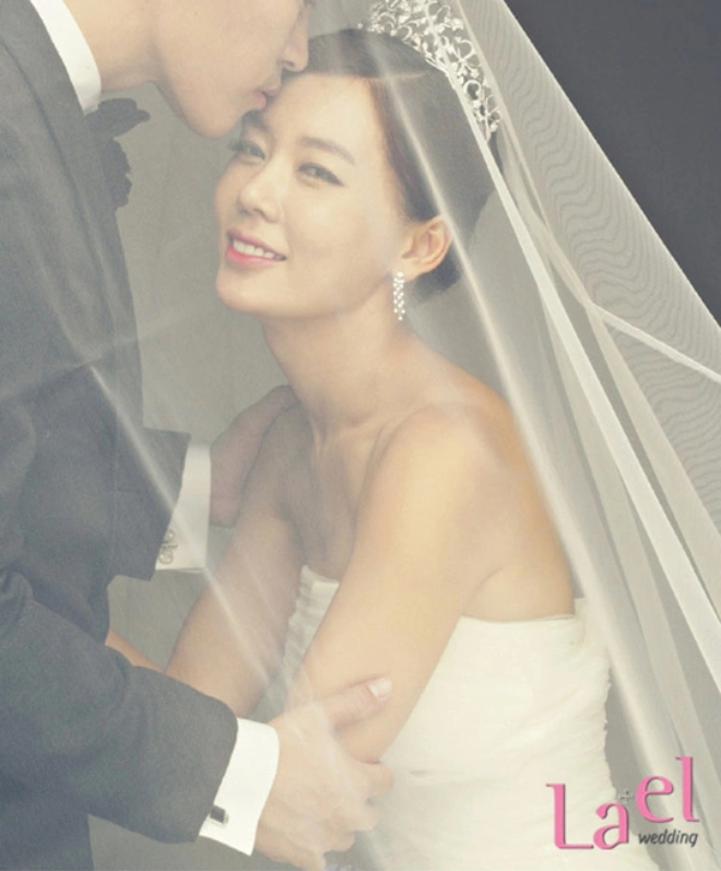 Mất 900 triệu thẩm mỹ, nữ diễn viên gặp biến chứng kinh hoàng ngay trước ngày cưới- Ảnh 3. Mất 900 triệu thẩm mỹ, nữ diễn viên gặp biến chứng kinh hoàng ngay trước ngày cưới- Ảnh 3.