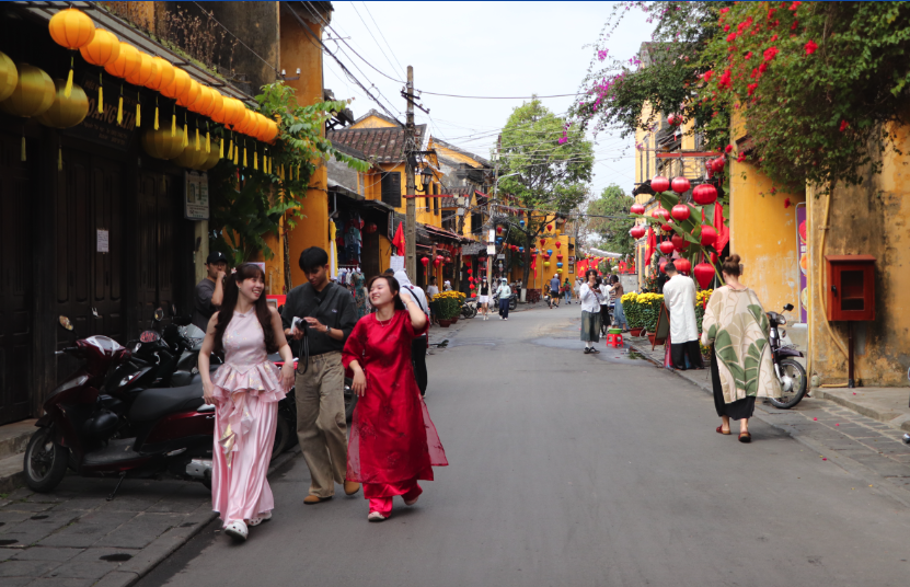 Xu hướng du lịch tết Bính Ngọ 2026  - Ảnh 2.