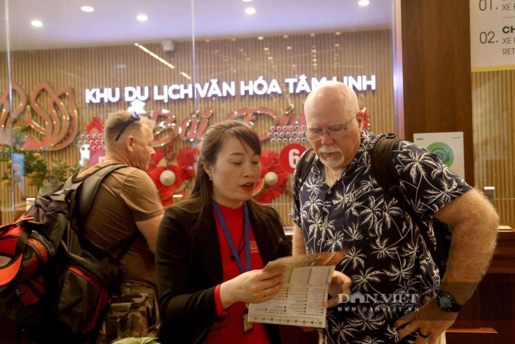 Du lịch Ninh Bình thắng lớn đầu năm 2026, đón hơn 1,3 triệu lượt khách 6 Du lịch Ninh Bình "thắng lớn" đầu năm 2026, đón hơn 1,3 triệu lượt khách - 5