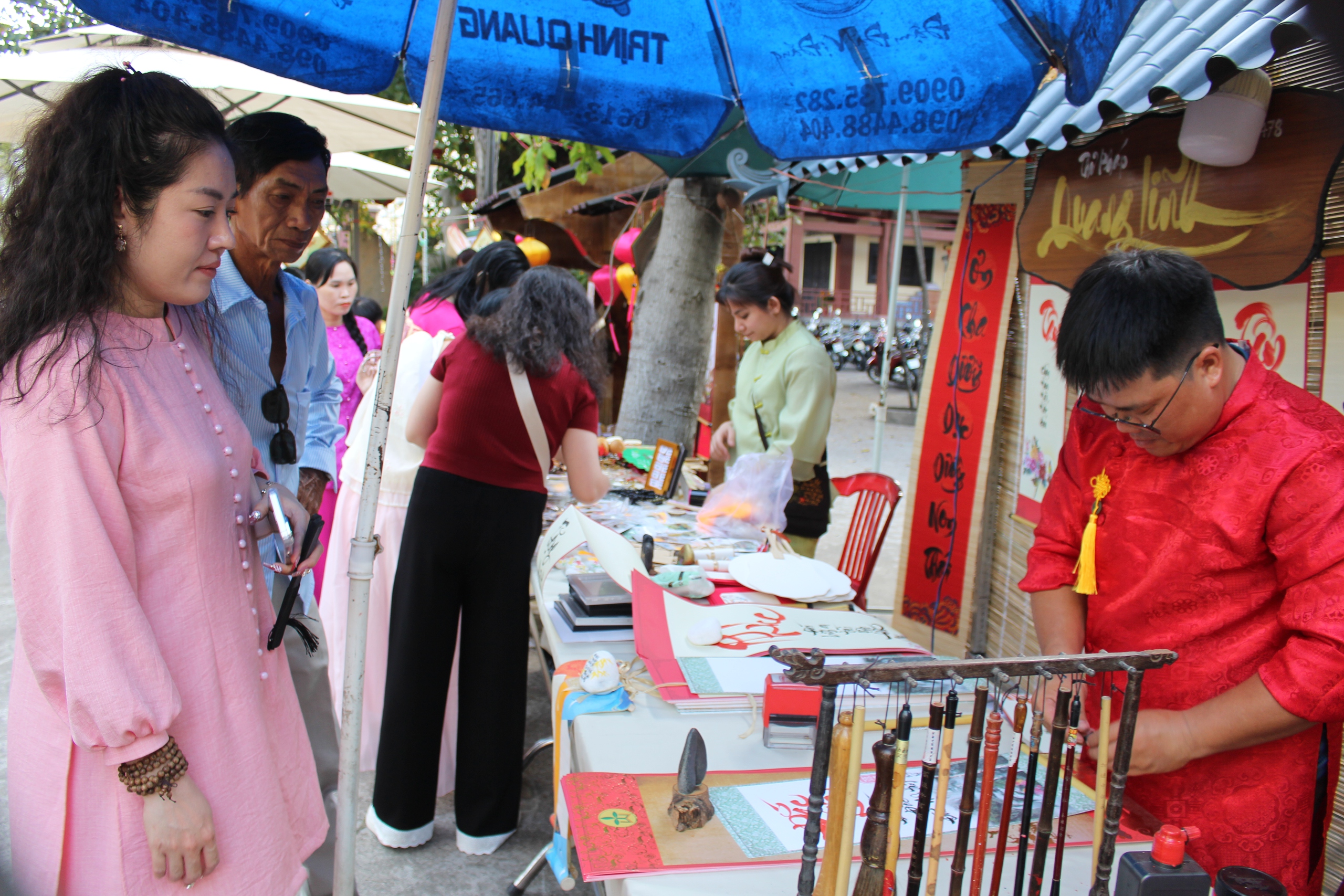 Xin chữ đầu năm tại tp . Hcm: Nét đẹp văn hóa truyền thống người Việt 2026 - Ảnh 6.