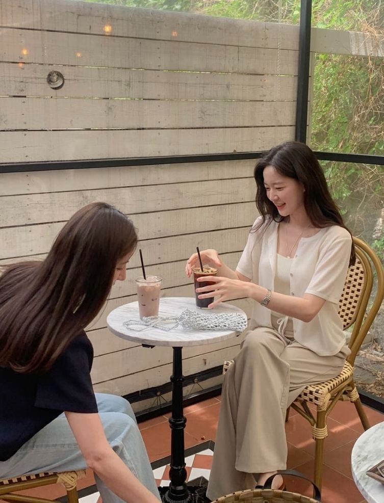 4 câu hỏi của họ hàng dễ khiến bạn 