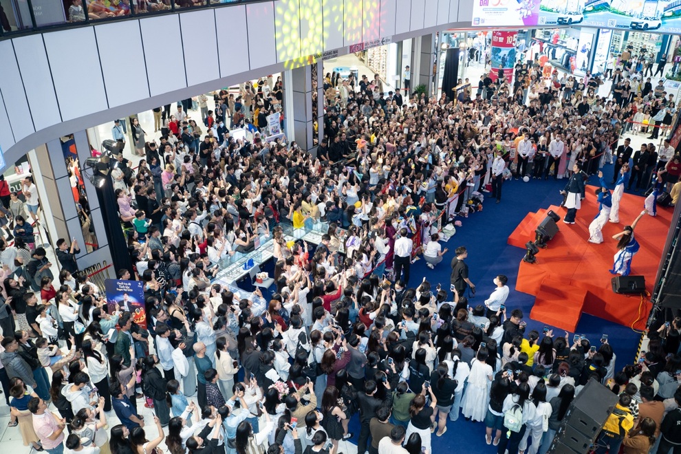 Rước lộc Thần Tài cùng PNJ với cơ hội sở hữu xe Mercedes-Benz - 4