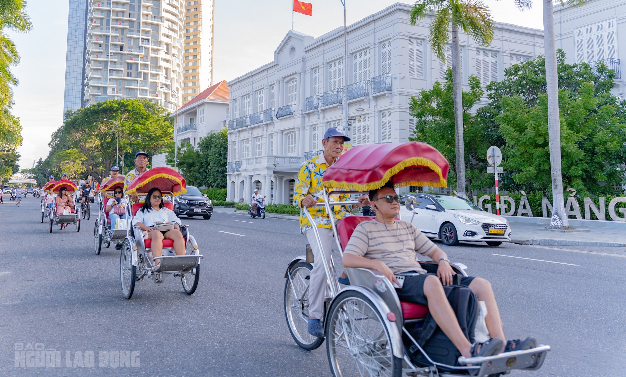 Đội xích lô du lịch Đà Nẵng - đặc sản văn minh Giữa phố thị hiện đại - Ảnh 3.