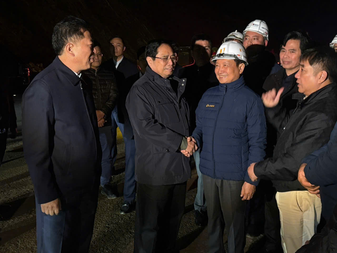 Thủ tướng: Khánh thành cao tốc Đồng Đăng-Trà Lĩnh và Hữu Nghị-Chi Lăng vào dịp 30-4-2026 - Ảnh 10.