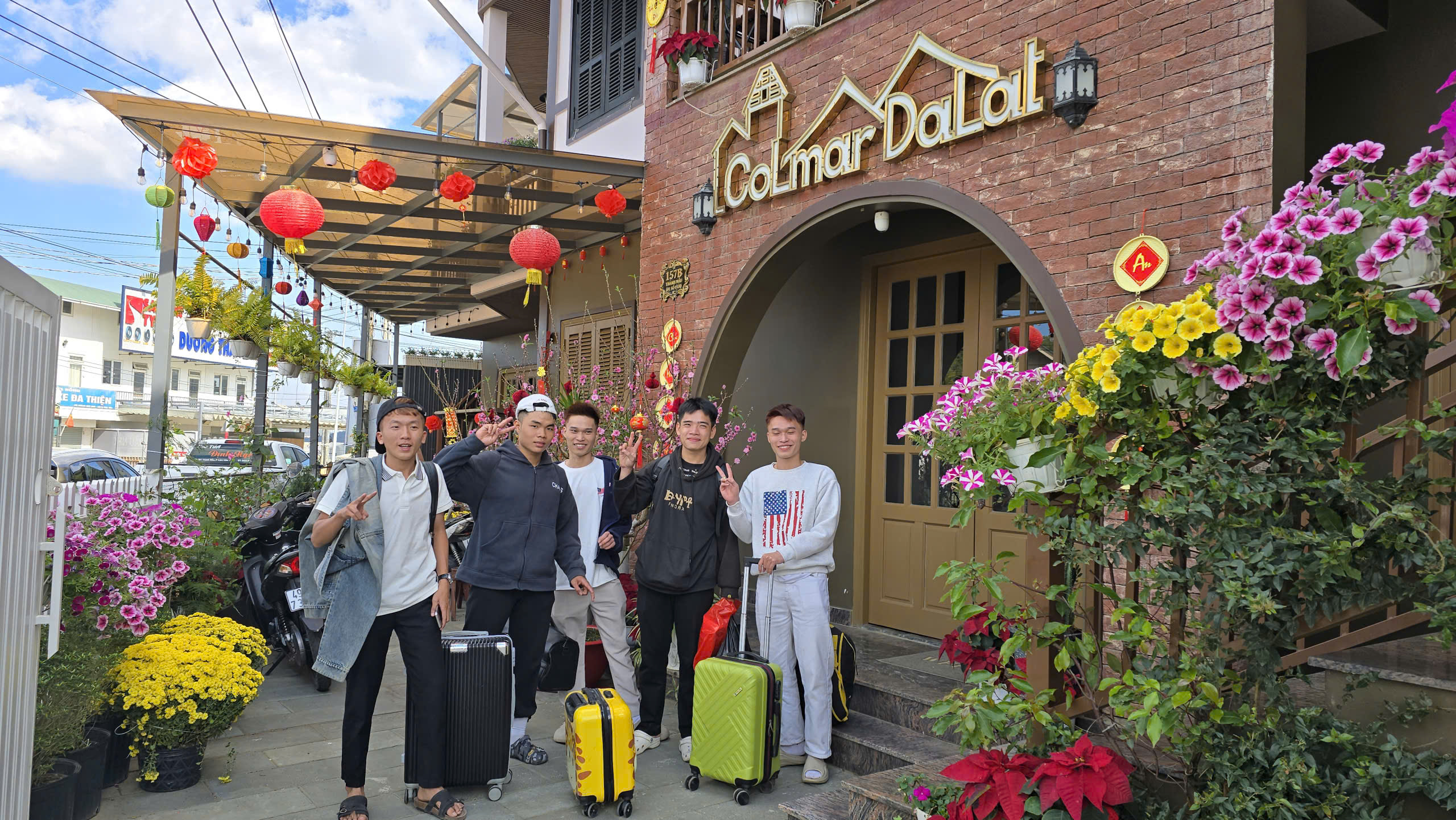 Đà Lạt 'cháy phòng' dịp Tết Bính Ngọ 2026 2 Đà Lạt 'cháy phòng' dịp Tết Bính Ngọ 2026 - Ảnh 2.