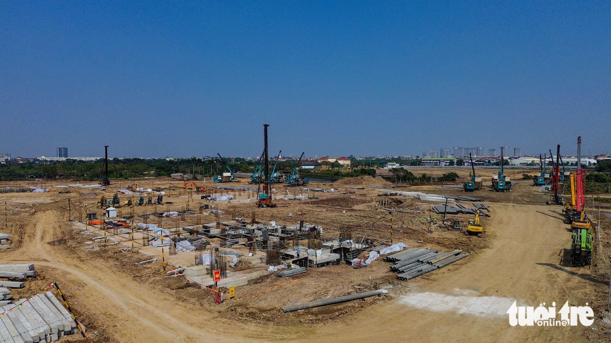 sân vận động - Ảnh 10.