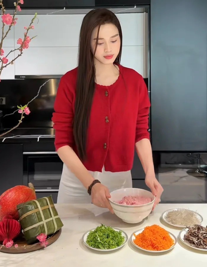 Cuộc sống vợ chồng son của hoa hậu Đỗ Thị Hà 5 Cuộc sống vợ chồng son của hoa hậu Đỗ Thị Hà - 4