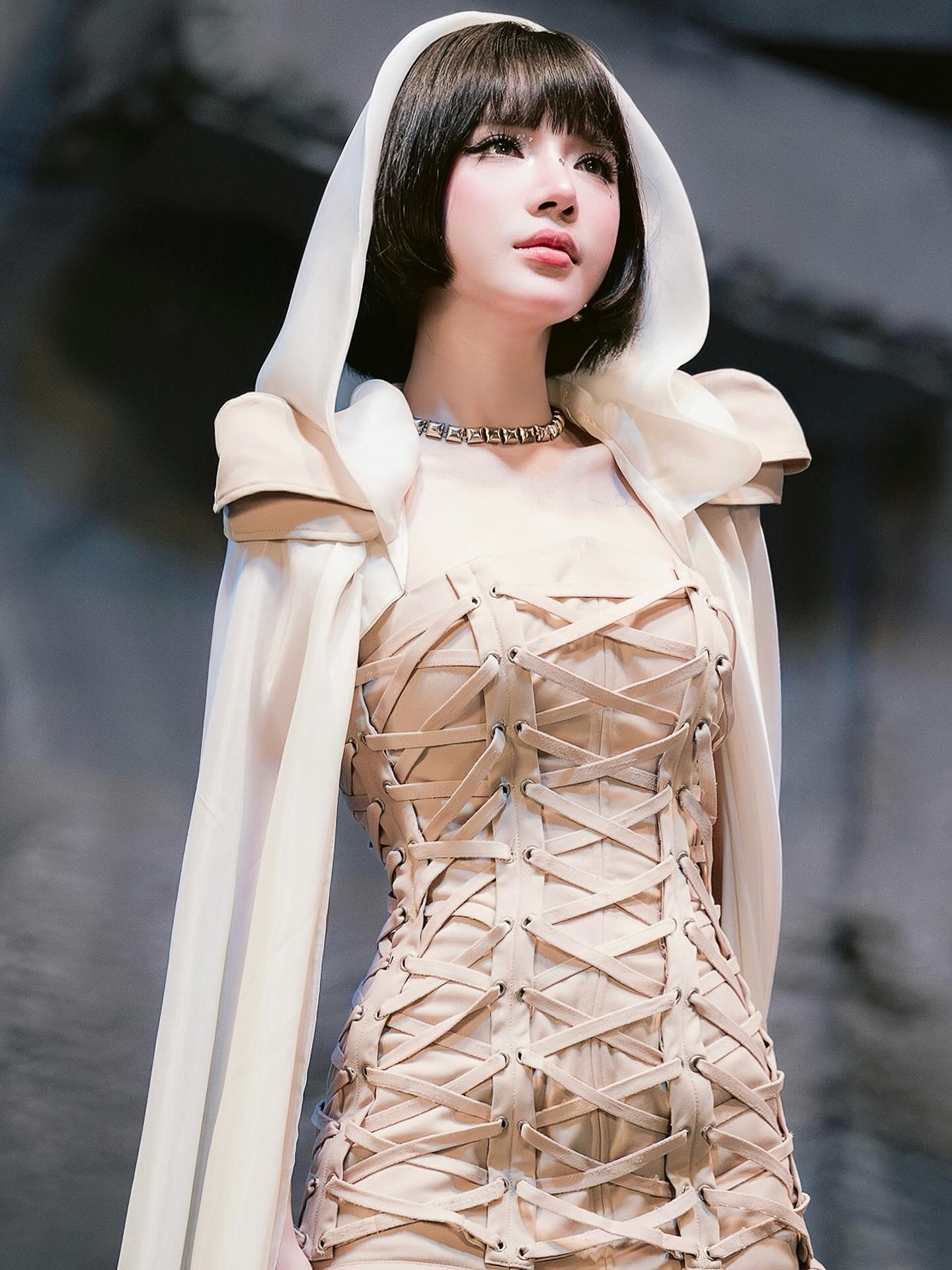 Nữ chính trăm tỷ mới của Trấn Thành: Ca nhạc sĩ đa tài, hát nhạc phim cực “suy” còn nhan sắc thì ngày càng lạ- Ảnh 6.