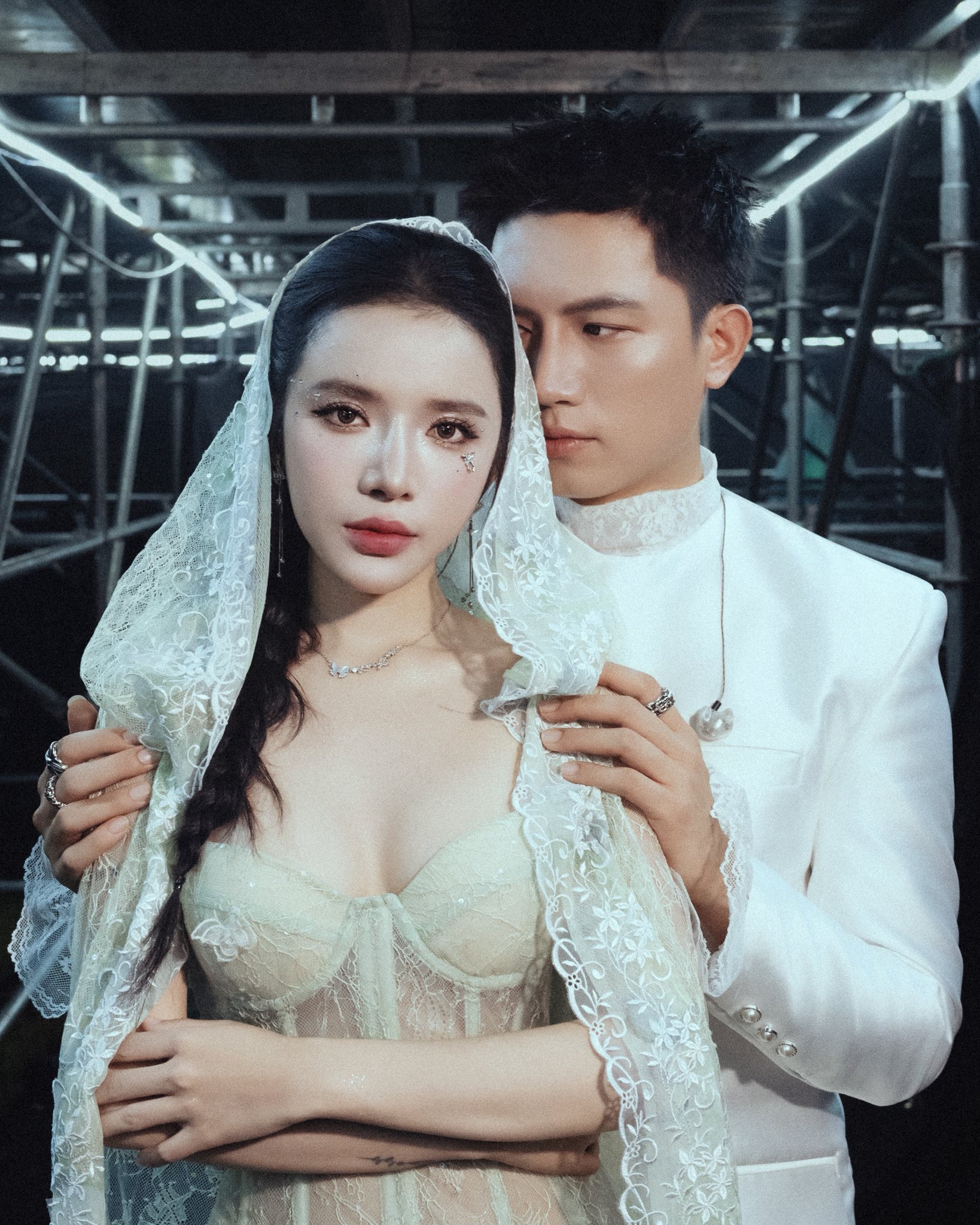 Nữ chính trăm tỷ mới của Trấn Thành: Ca nhạc sĩ đa tài, hát nhạc phim cực “suy” còn nhan sắc thì ngày càng lạ- Ảnh 7.