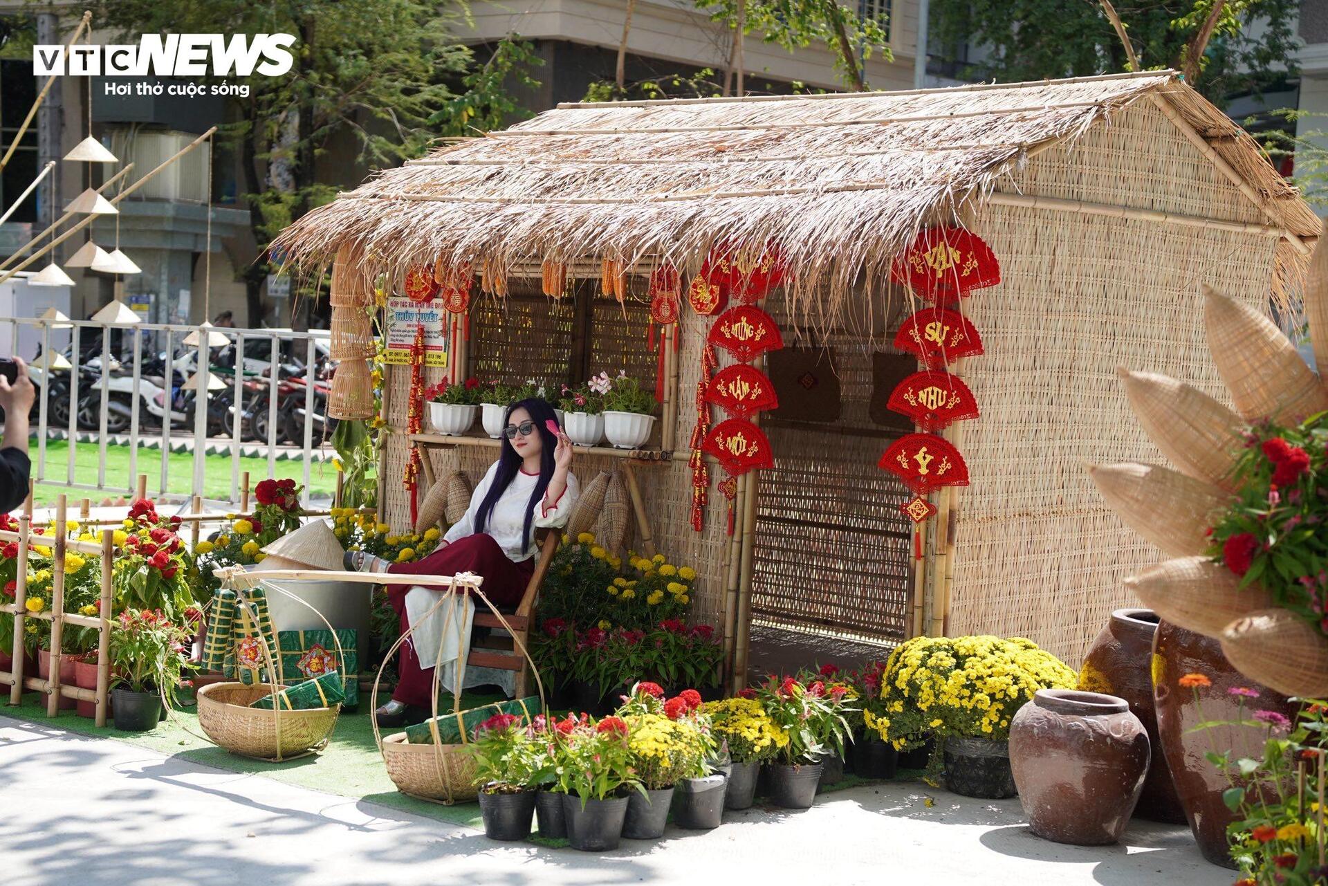 Diện mạo khác lạ của khu đất 'quây tôn' hơn 2 thập kỷ ở trung tâm TP.HCM- Ảnh 5.