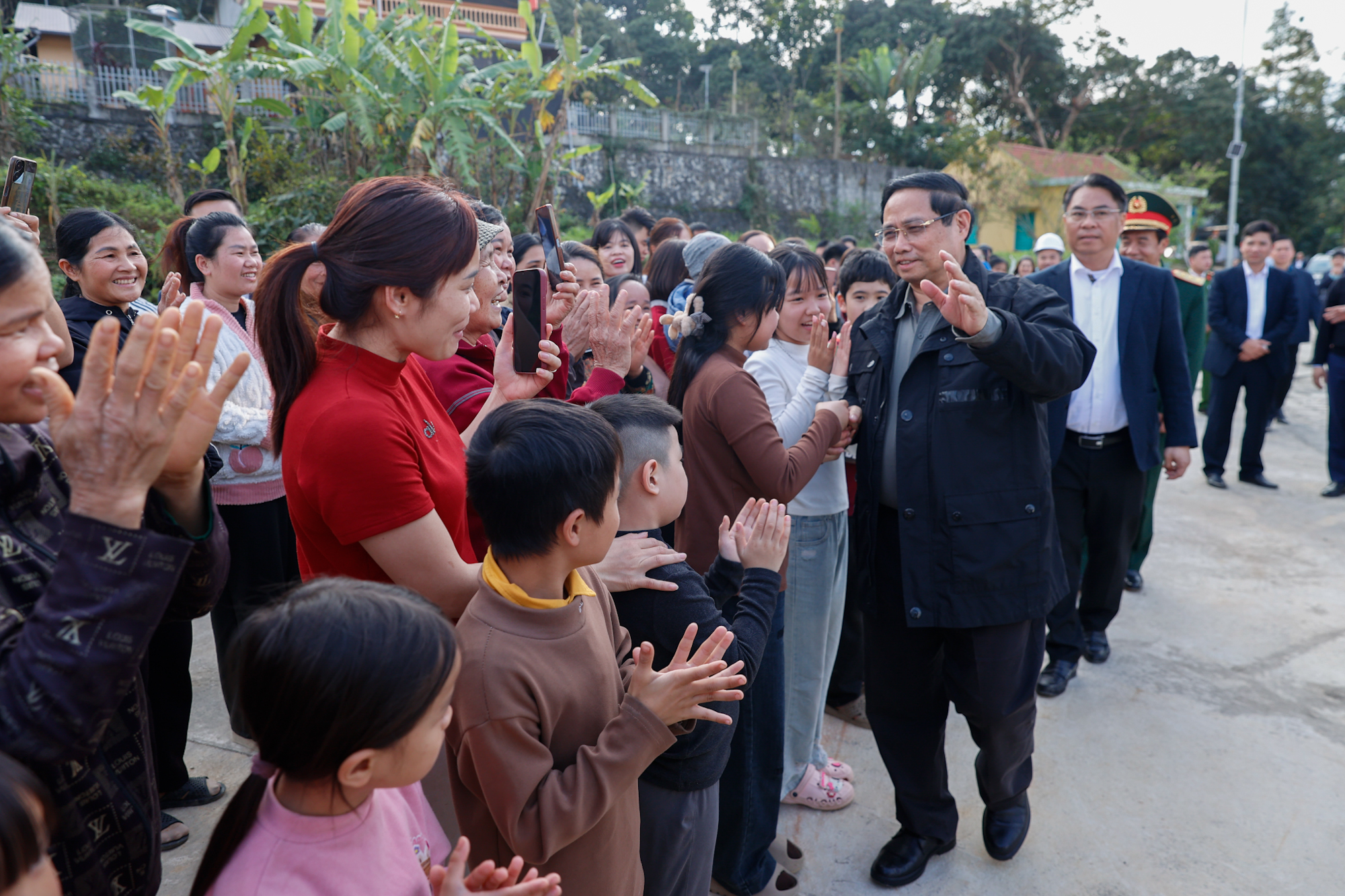 Thủ tướng phát động Chiến dịch Đông Khê 2026 hoàn thành cao tốc Lạng Sơn Cao Bằng - Ảnh 4.