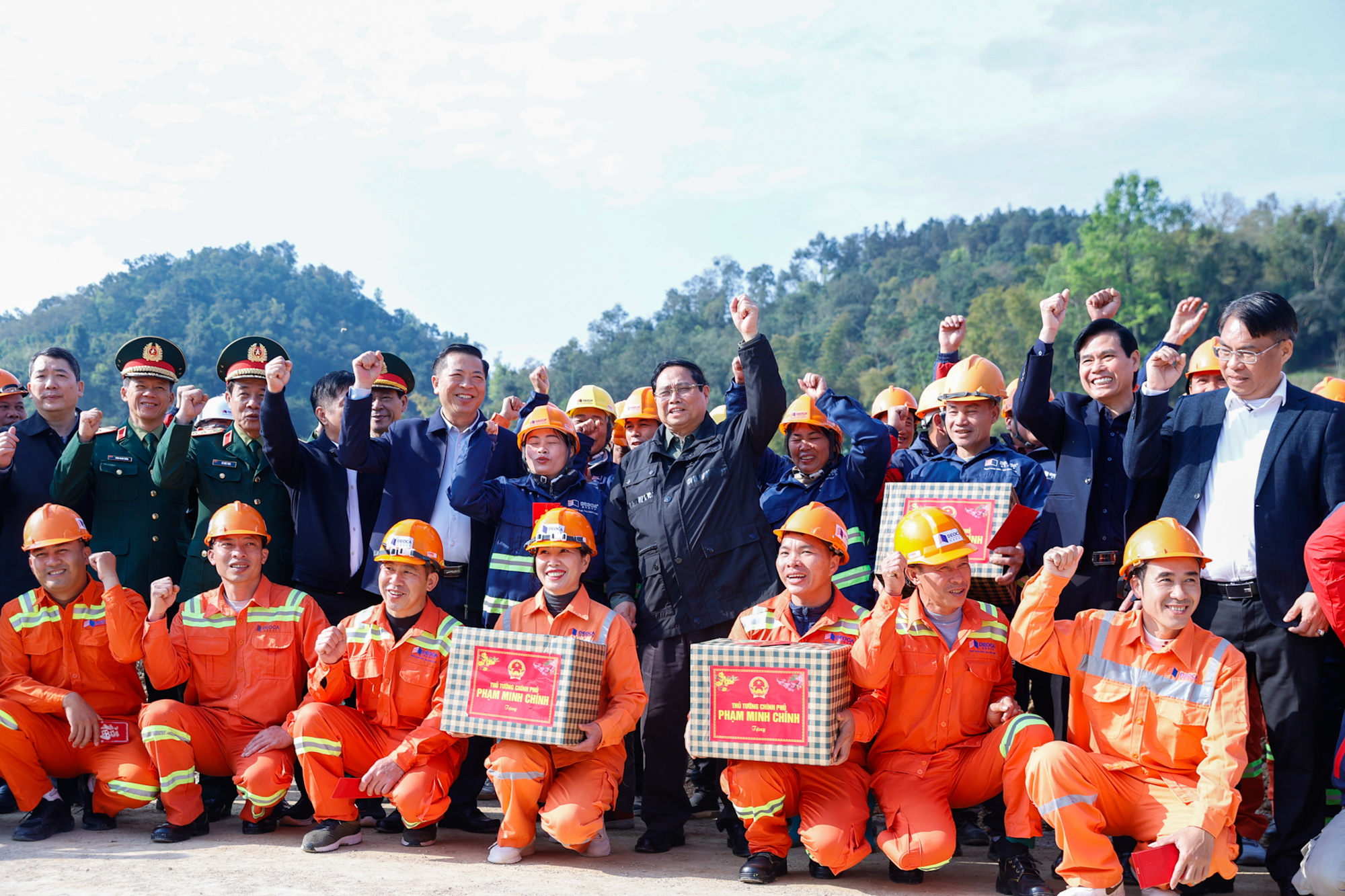 Thủ tướng phát động Chiến dịch Đông Khê 2026 hoàn thành cao tốc Lạng Sơn Cao Bằng - Ảnh 6.