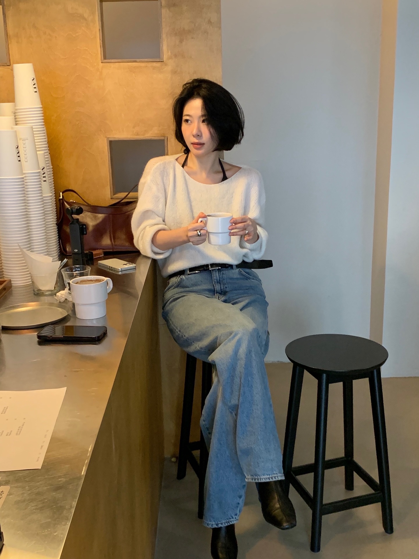 Trước Tết cắt tóc ngắn, nàng ghim ngay 5 combo trang phục giúp mặc đẹp cả năm- Ảnh 9.