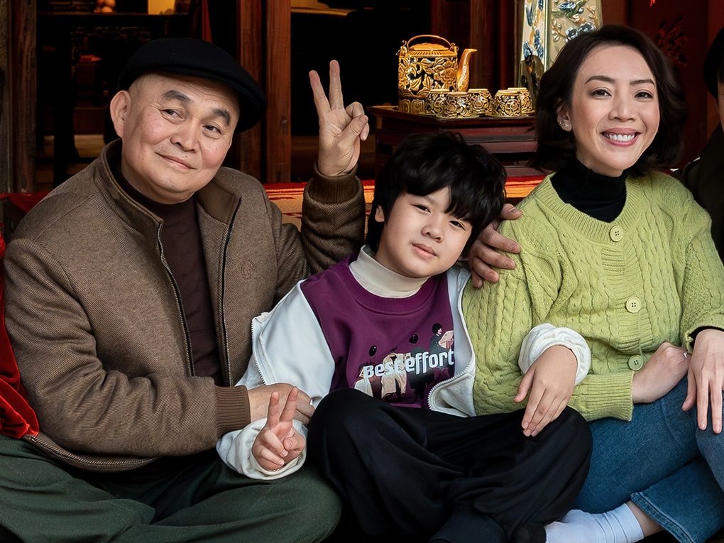 Giám đốc Hàn Quốc lý giải về hành động cúi lạy ở buổi chiếu phim Mùi phở - 2