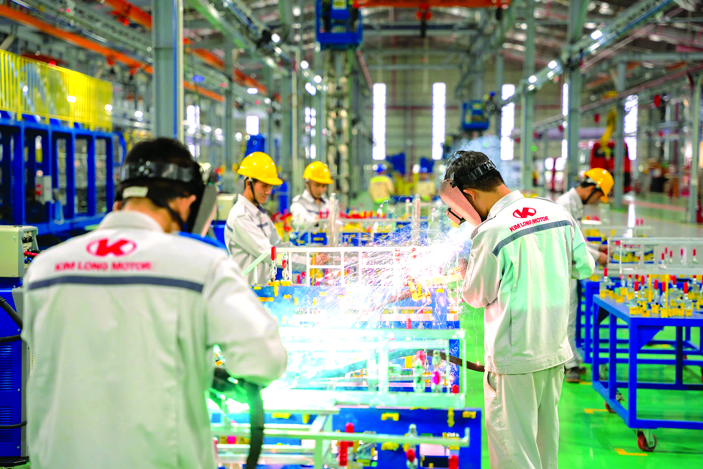 Tiên phong vươn mình cùng công nghiệp ô tô VIỆT NAM - Ảnh 5.