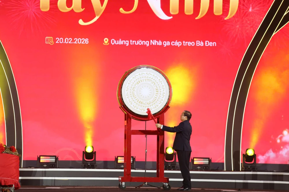 Núi Bà Đen (2).jpg