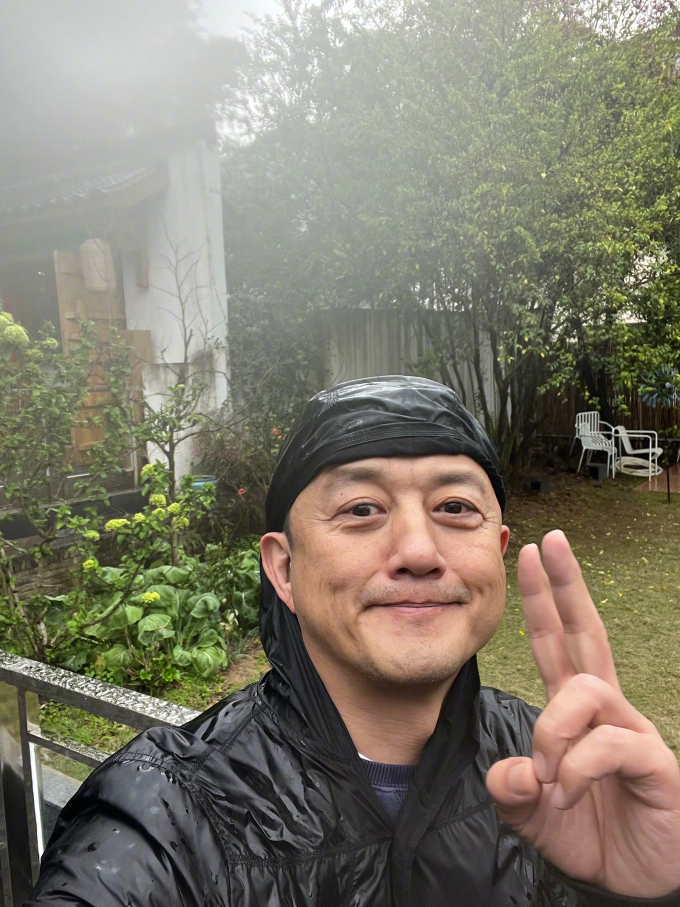 Lý Á Bằng, 55 tuổi. Ảnh: Weibo