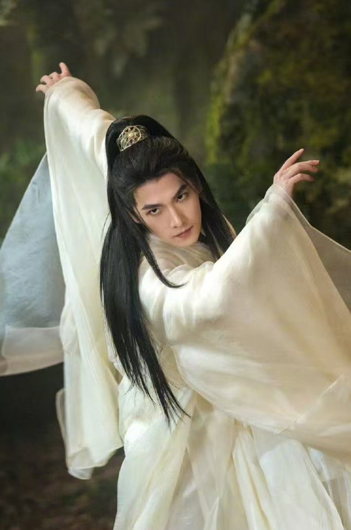 Tường thành cuối cùng của phim Trung Quốc hiện tại: Diễn chán đến đâu vẫn hot, còn nhan sắc là còn giang sơn- Ảnh 4.