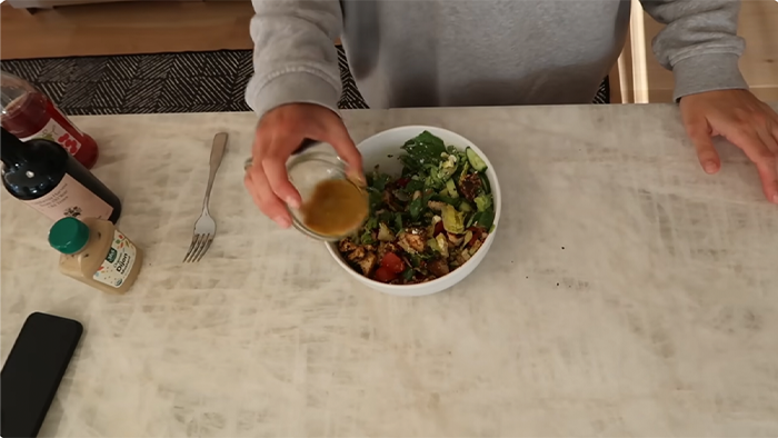 Thiên thần Victoria's Secret giảm 18kg sau sinh mà vẫn ăn đủ 3 bữa 1 ngày- Ảnh 6.