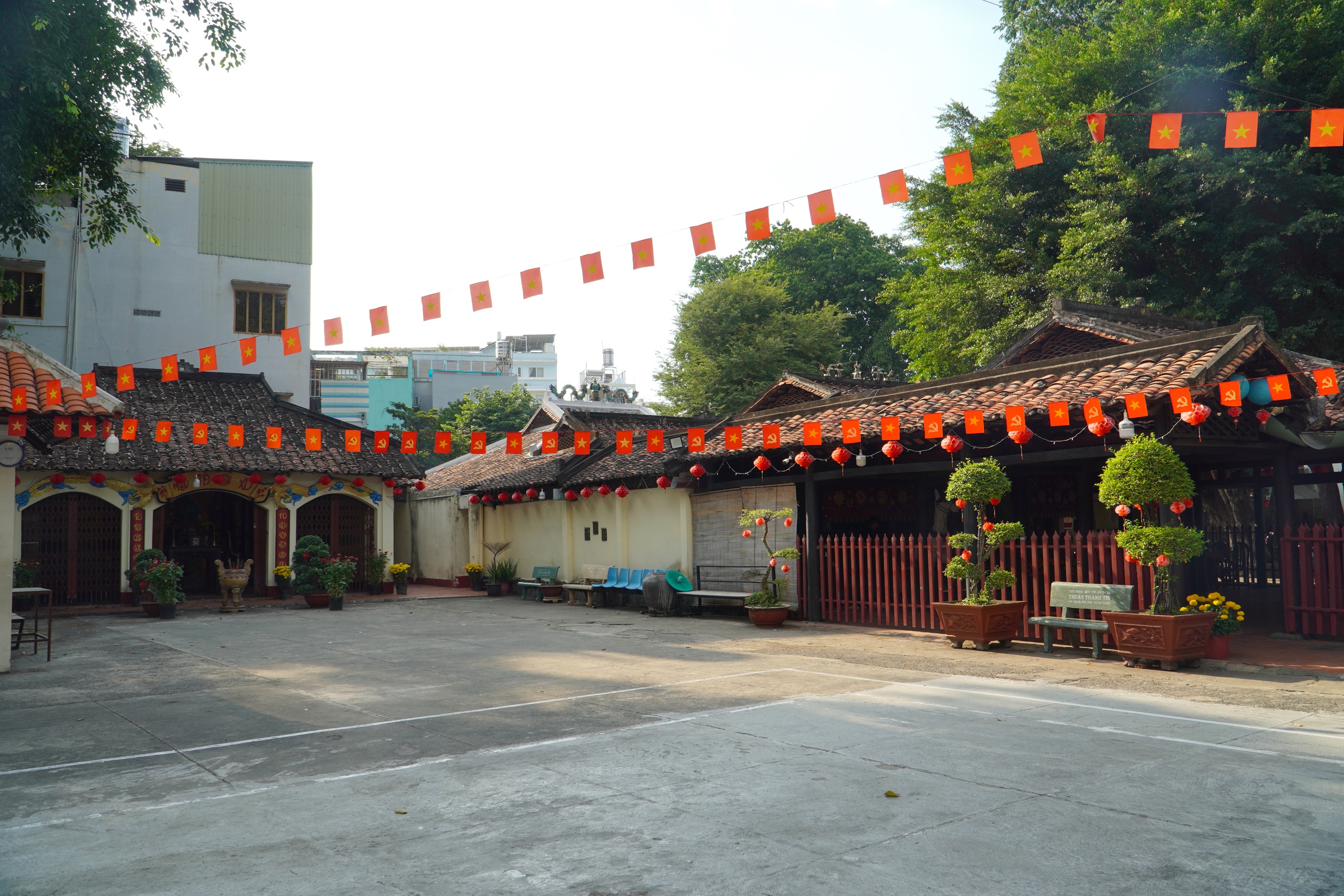 Khám phá đình Thông Tây Hội hơn 300 năm tuổi - Ảnh 3.