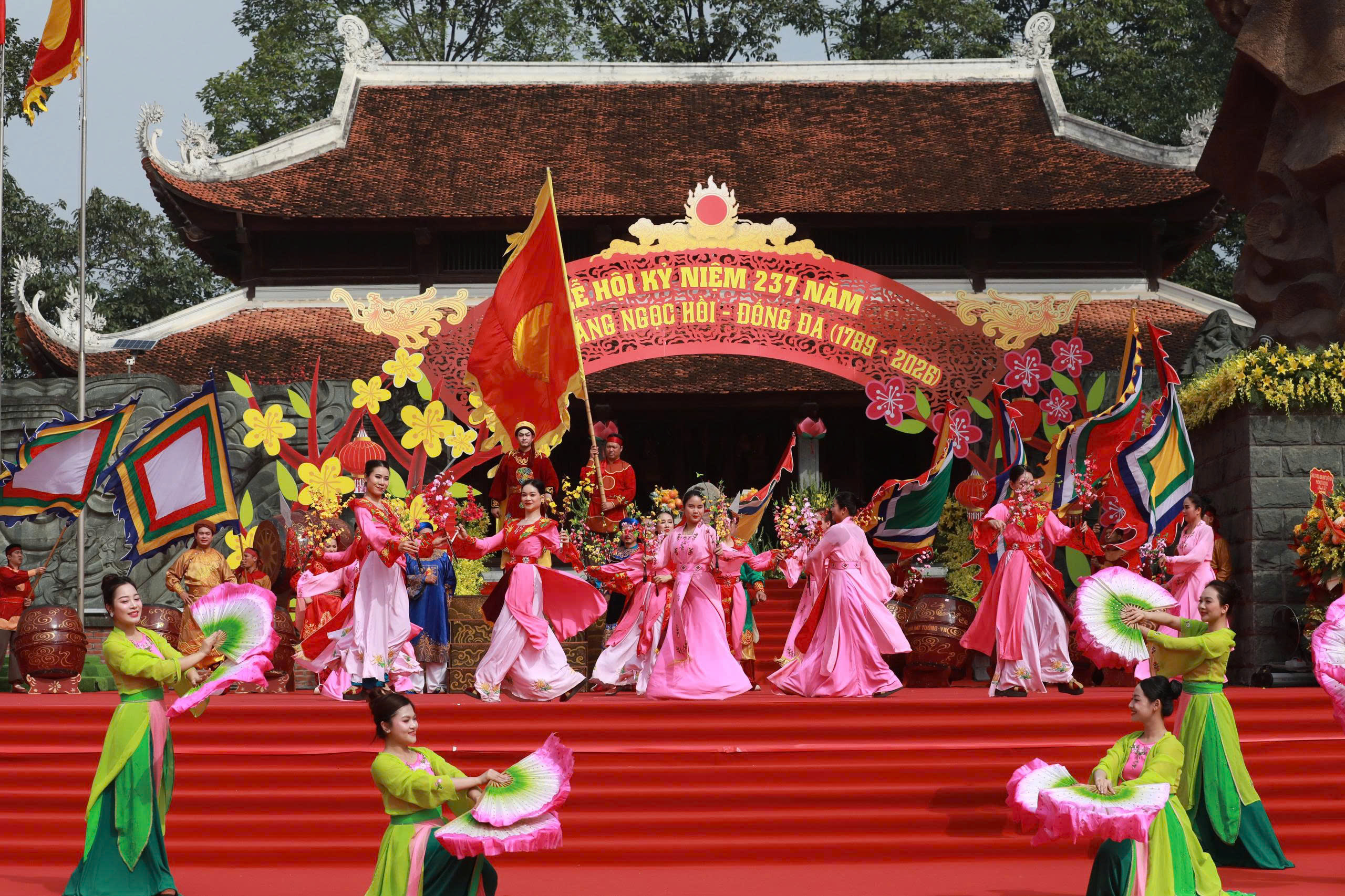 Lễ hội Đống Đa 2026: Khơi dậy niềm tự hào dân tộc Với Quang Trung - Ảnh 3. Lễ hội Đống Đa 2026: Khơi dậy niềm tự hào dân tộc Với Quang Trung - Ảnh 3.