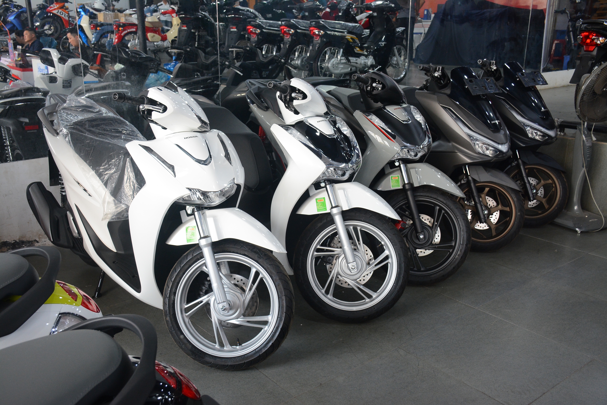 Thị trường xe máy Đông Nam Á vượt 15 triệu xe, Việt Nam tăng trưởng nhanh nhất - Ảnh 3.